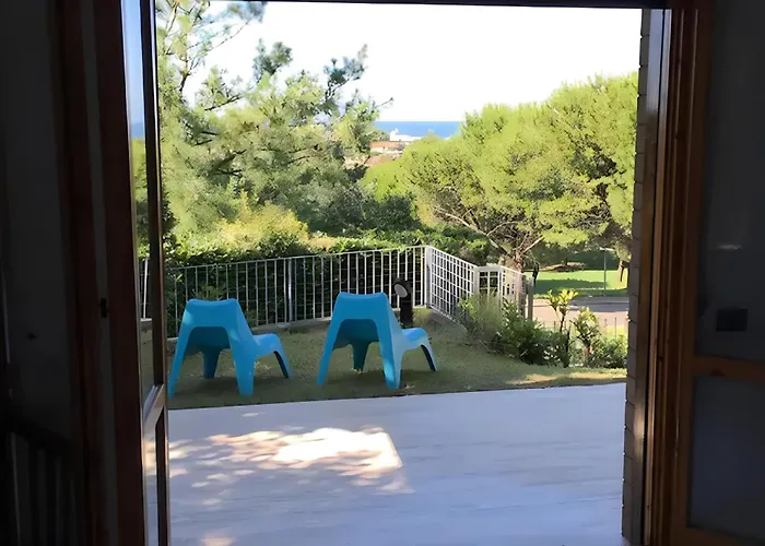 וילה Panoramica Con Giardino A *