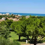 Βίλα Panoramica Con Giardino A