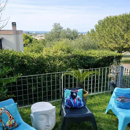 Villa Panoramica Con Giardino A *